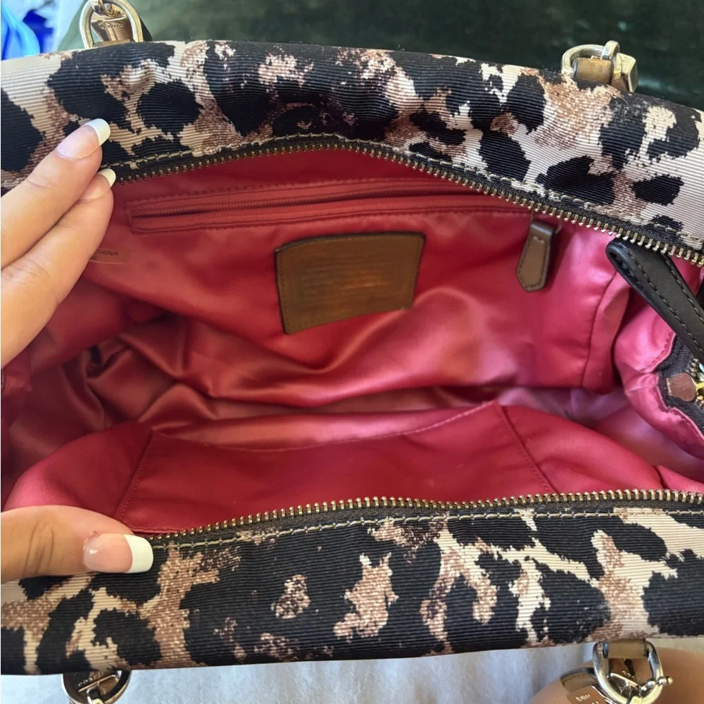 Coach shoulder bag